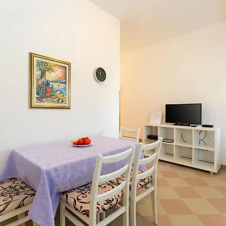 Apartment Ulika